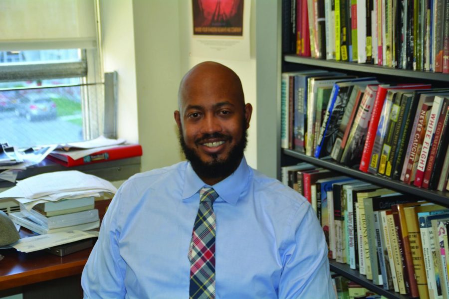 Dr.+Robert+Bland+teaches+history+with+a+focus+on+African+American+studies.%0A
